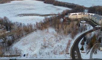 Stevens St, Albert Lea, MN 56007