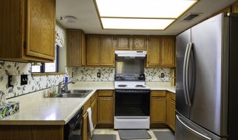 10065 W LEANDER Dr, Arizona City, AZ 85123