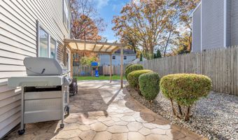 89 Ravenwood Blvd, Barnegat, NJ 08005