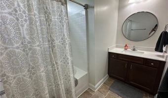 107 Saddlebrook Dr, Advance, NC 27006