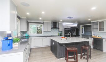98-812 Kahaea Pl, Aiea, HI 96701