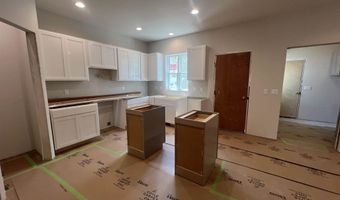 2811 Crinkle Root Dr, Fitchburg, WI 53711