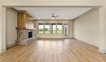 272 Community House, Barnesville, GA 30204