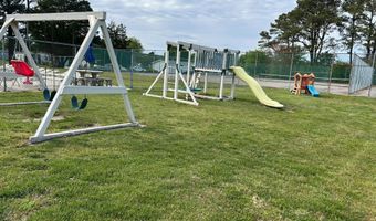 3 BAY VISTA Dr, Berlin, MD 21811