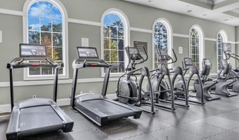 61 Milky Way Dr, Barnegat, NJ 08005