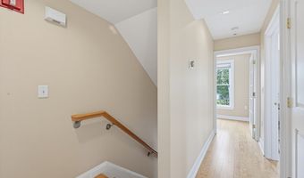 12 Honora Ln 12, Bourne, MA 02532