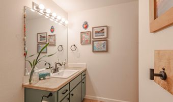 2653 NE Genet Ct, Bend, OR 97701
