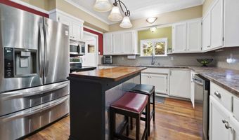 3361 Harrison Ave, Astoria, OR 97103
