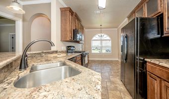 745 Champagne Dr, Biloxi, MS 39532