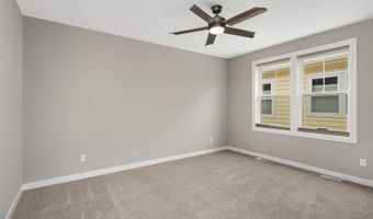 15590 Duck Trail Ln, Apple Valley, MN 55124