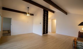 126 Greenbriar Dr, Aurora, OH 44202