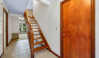 1875 LIVE OAK Ln, Atlantic Beach, FL 32233