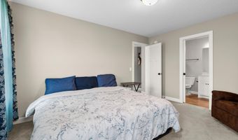4313 Parkview Cir, Anoka, MN 55303