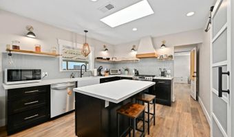 4094 Swift, San Diego, CA 92104