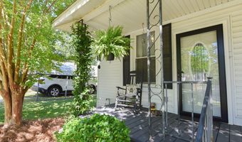 102 Langley St, Abbeville, SC 29620