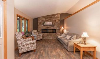 38177 Twin Oaks Dr, Avon, MN 56310
