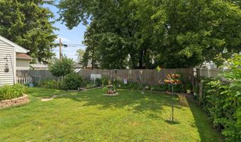1320 N HARRIMAN St, Appleton, WI 54911