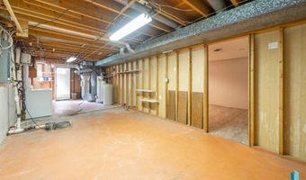 538 17th Ave S, Brookings, SD 57006