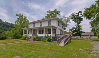 101 Davis, Alderson, WV 24910