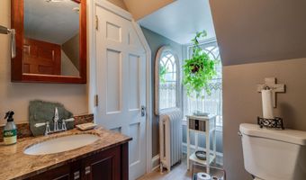 407 N TULPEHOCKEN Rd, Reading, PA 19601