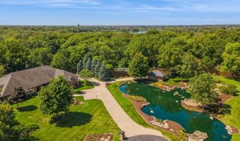 482 Fawncove Ln, Ames, IA 50010