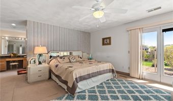 27 Alpine Estates Dr, Cranston, RI 02921
