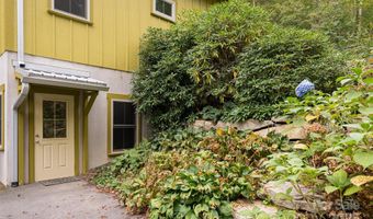 135 Spooks Branch Rd, Asheville, NC 28804