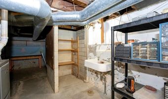 308 W Liberty St, Ashland, OH 44805
