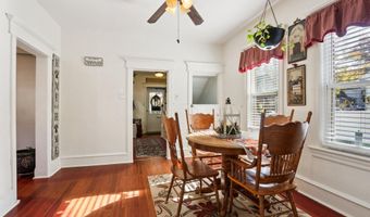 2 CRESTON Ave, Audubon, NJ 08106