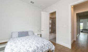 4094 Runyon Rd, Addison, TX 75001