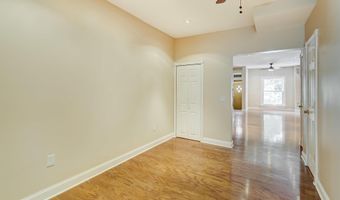 806 S CLINTON St, Baltimore, MD 21224