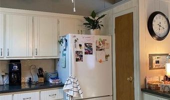 83 Sherwood Valley Ln, Coventry, RI 02816