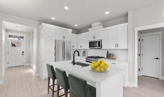 60944 SE Apollo Pl, Bend, OR 97702