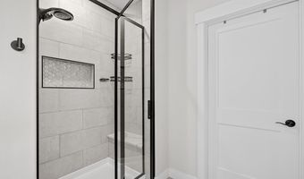 5712 CARMEL Dr, Cheyenne, WY 82009