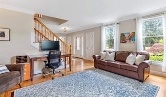 1 Mallard Cove Way, Barrington, RI 02806