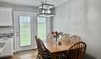 303 Oak Grove Dr, Bardstown, KY 40004