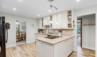 107 CAMPHOR TREE Ln, Altamonte Springs, FL 32714