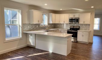 8 Jordan Ln, Colchester, CT 06415