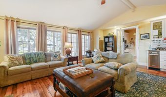 600 N Beach Blvd, Bay St. Louis, MS 39520