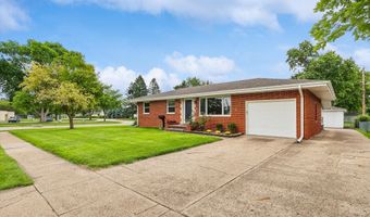 621 SE 4th St, Ankeny, IA 50021