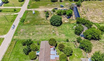 8801 Kelly Ln, Alvarado, TX 76009