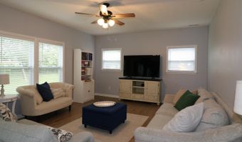 203 Abby Ln, Batesville, IN 47006