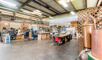 195 WAIKAHE Rd, Hilo, HI 96720