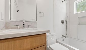 6739 Cantil St, Carlsbad, CA 92009