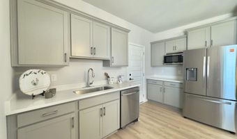 15712 Ruthie Lynn Dr, Athens, AL 35613