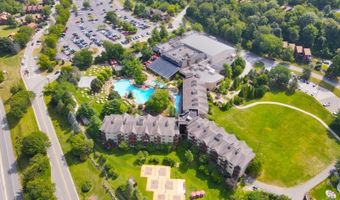 2 Chamonix Dr 332, Alloway, NJ 07462