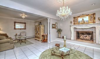 932 Amity Rd, Bethany, CT 06524
