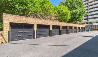 4225 N HENDERSON Rd 103, Arlington, VA 22203
