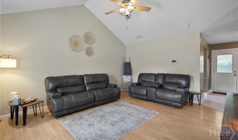 340 Hunters Branch Dr, Allenhurst, GA 31301