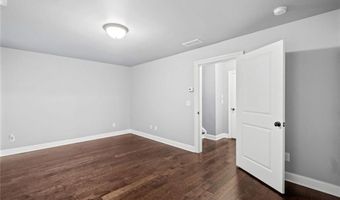 1044 Township Sq, Alpharetta, GA 30022